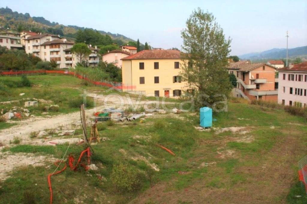 appartamento in vendita a Serra San Quirico