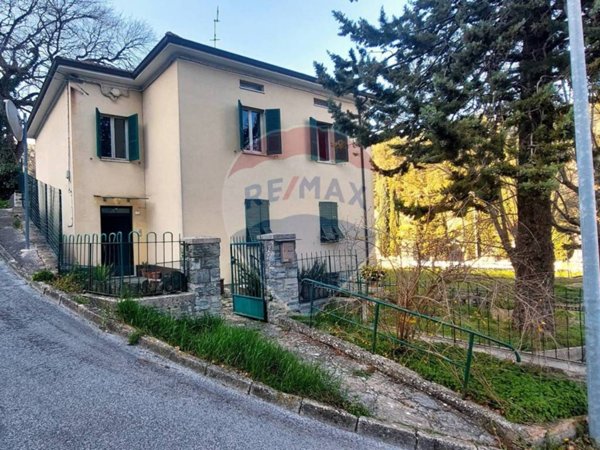 appartamento in vendita a Serra San Quirico