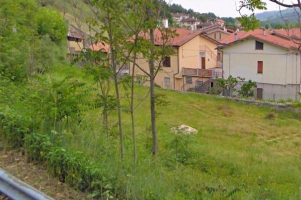 terreno edificabile in vendita a Serra San Quirico