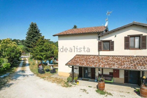 casa indipendente in vendita a Serra San Quirico in zona Sasso