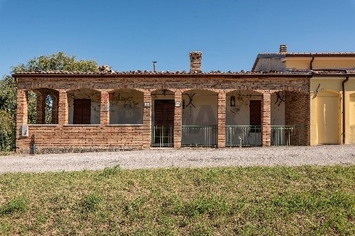casa indipendente in vendita a Serra San Quirico in zona Castellaro