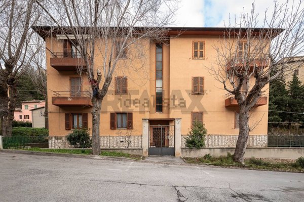 appartamento in vendita a Serra San Quirico