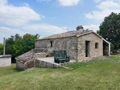 casa indipendente in vendita a Serra San Quirico