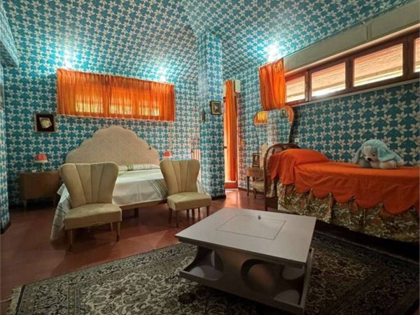 casa indipendente in vendita a Serra San Quirico