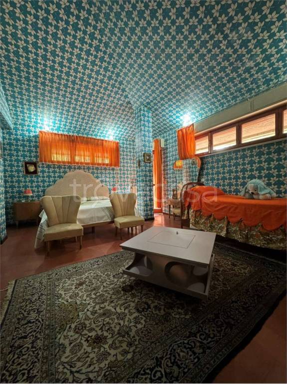 casa indipendente in vendita a Serra San Quirico