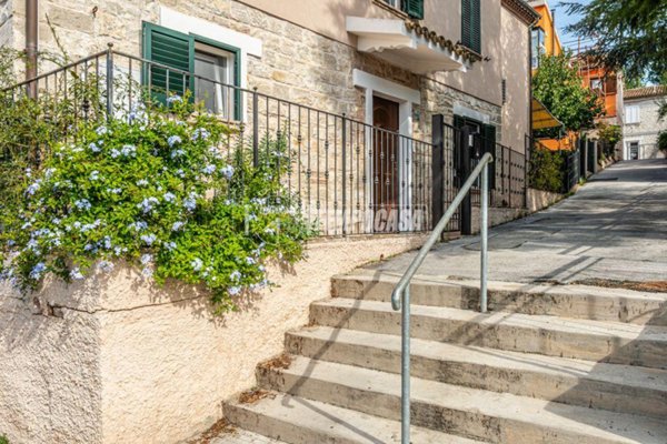 appartamento in vendita a Sirolo