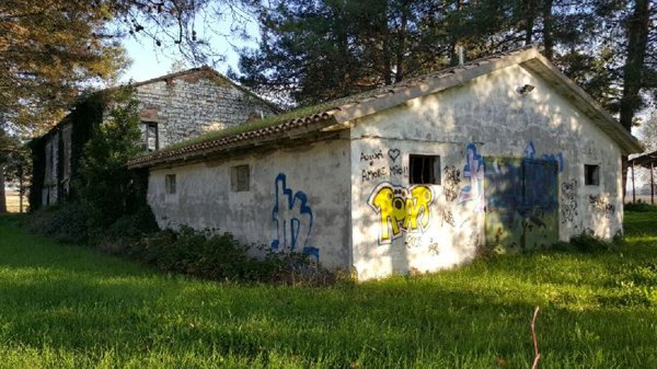 casa indipendente in vendita a Sirolo
