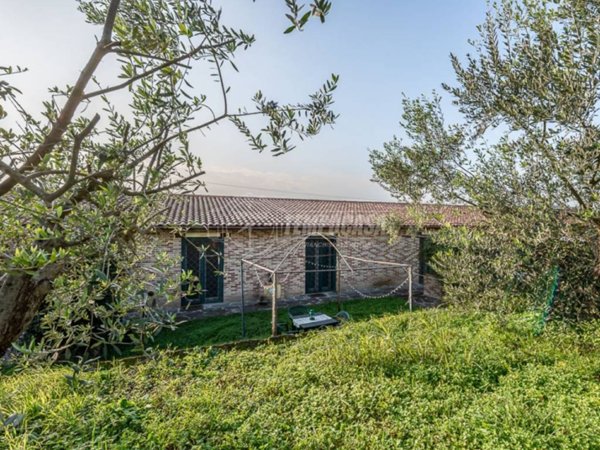 casa indipendente in vendita a Sirolo in zona Coppo