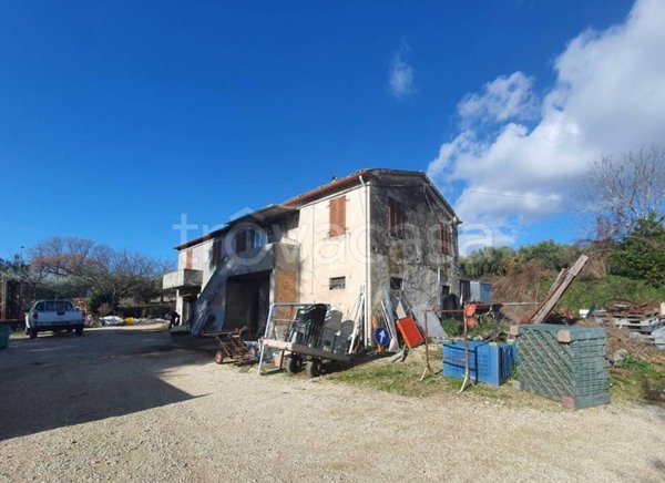 casa indipendente in vendita a Sirolo in zona Coppo