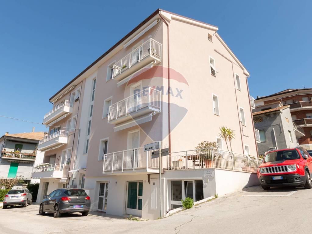 appartamento in vendita a Sirolo