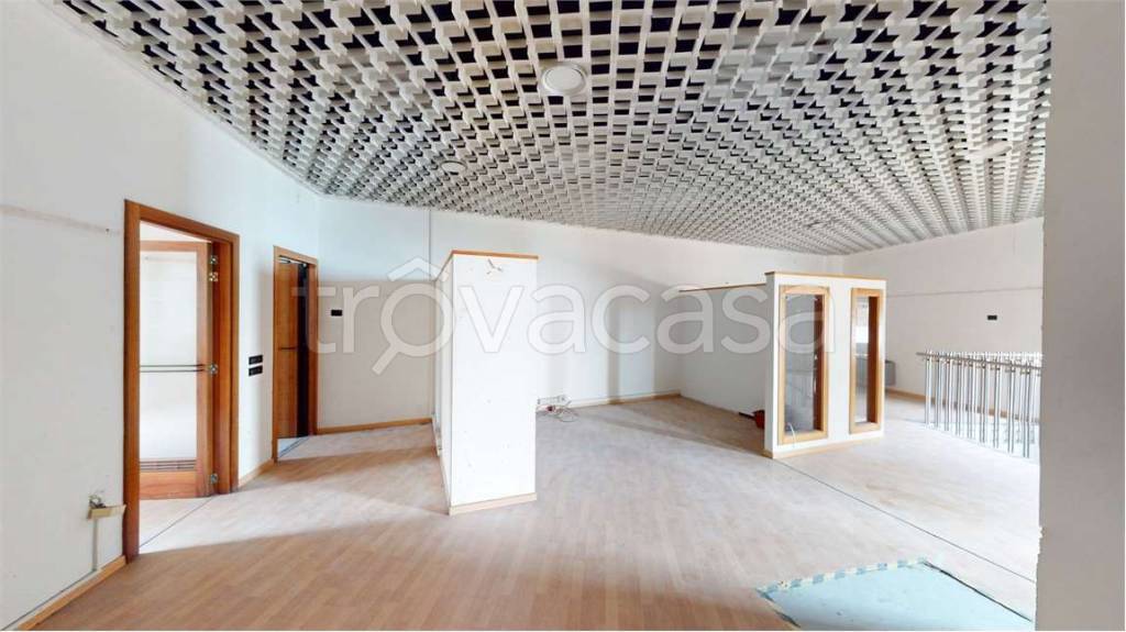 ufficio in vendita a Sirolo