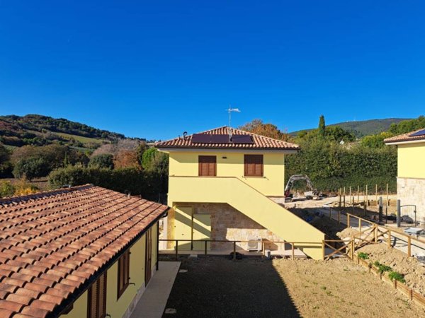 casa indipendente in vendita a Sirolo