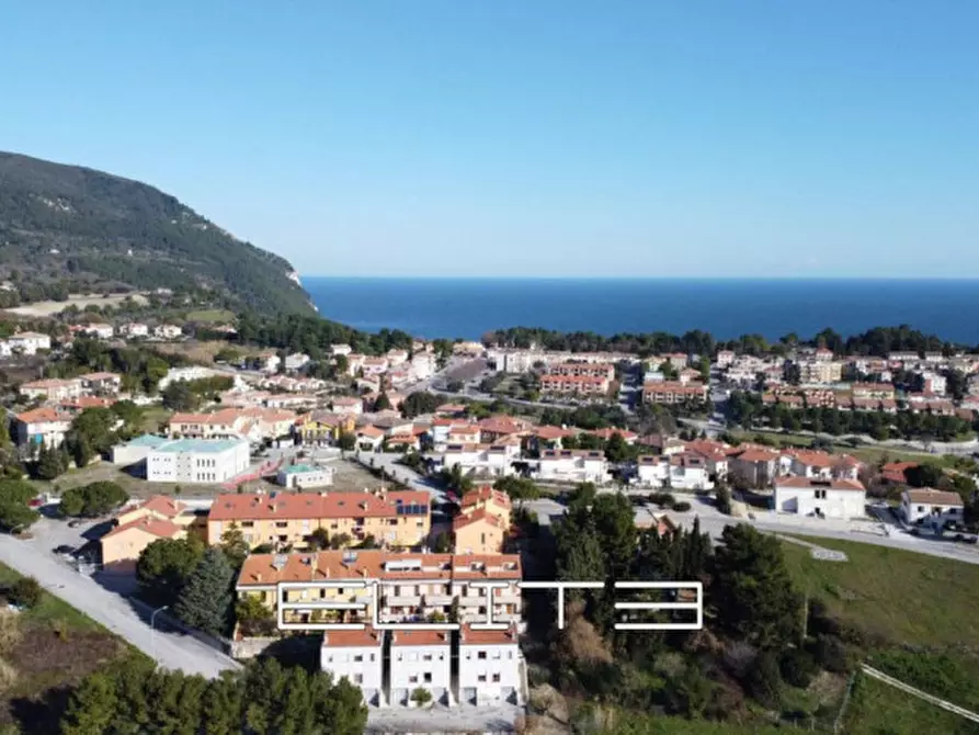 casa indipendente in vendita a Sirolo in zona San Lorenzo