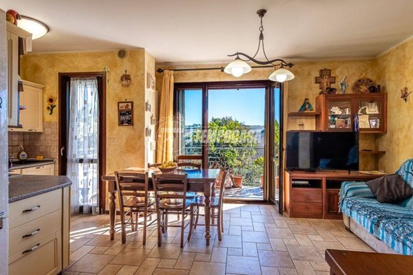 appartamento in vendita a Sirolo in zona Coppo