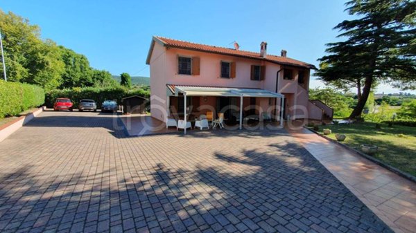 casa indipendente in vendita a Sirolo