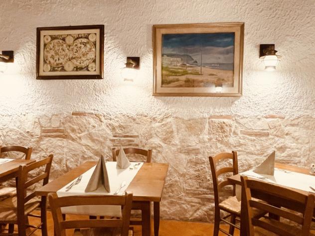 negozio in vendita a Sirolo