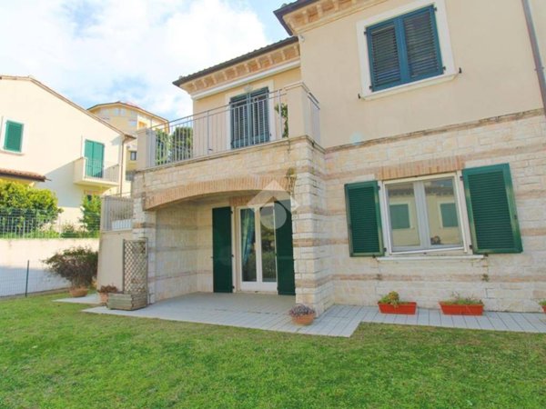 appartamento in vendita a Sirolo in zona San Lorenzo