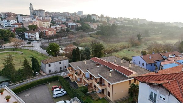 appartamento in vendita a Sirolo in zona San Lorenzo