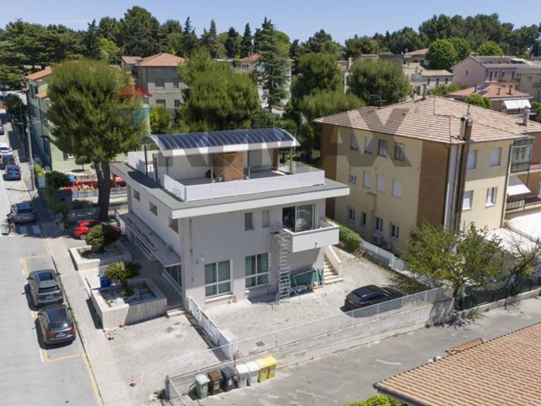 appartamento in vendita a Sirolo in zona San Lorenzo