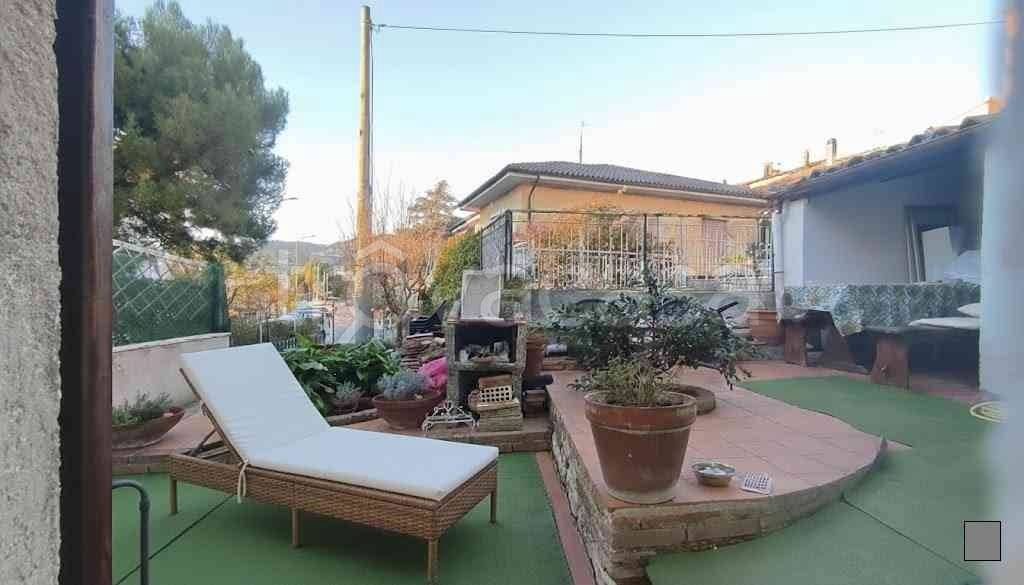 casa indipendente in vendita a Sirolo