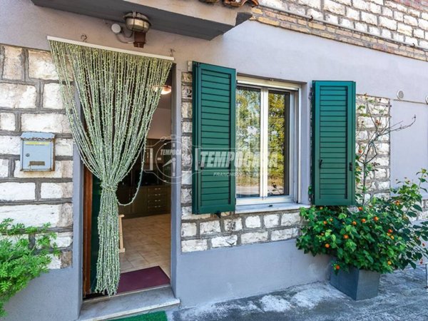 appartamento in vendita a Sirolo in zona Coppo