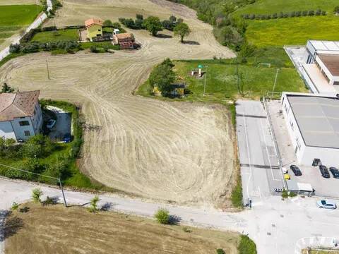 terreno agricolo in vendita a Staffolo in zona Coste