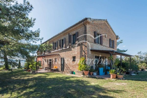 casa indipendente in vendita a Staffolo in zona Coste