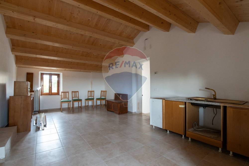 casa indipendente in vendita a Staffolo in zona Coste