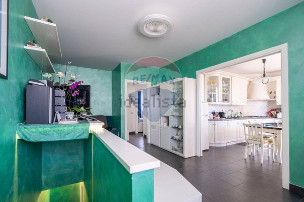 appartamento in vendita a Staffolo in zona Coste