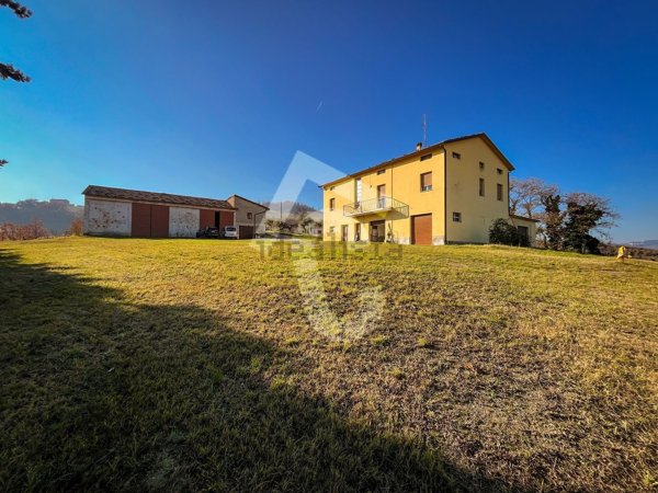 casa indipendente in vendita a Staffolo