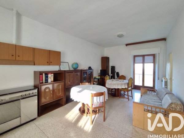 casa indipendente in vendita a Staffolo