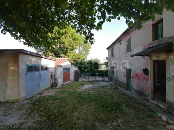 casa indipendente in vendita a Trecastelli