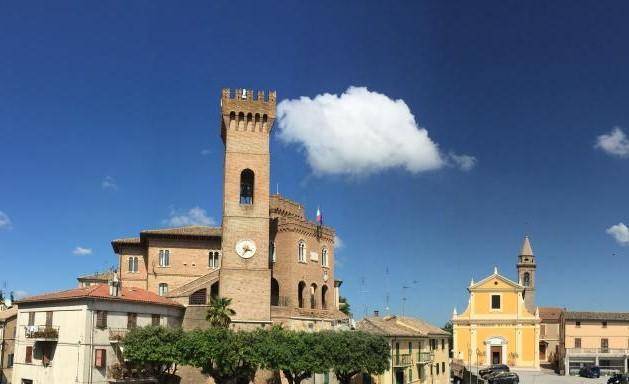 terreno edificabile in vendita a Trecastelli