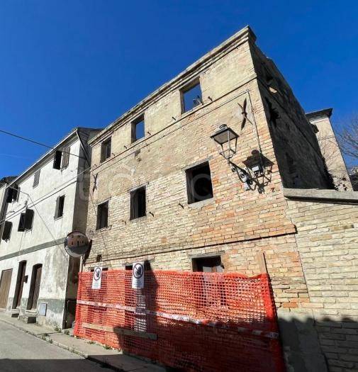casa indipendente in vendita a Trecastelli in zona Monterado