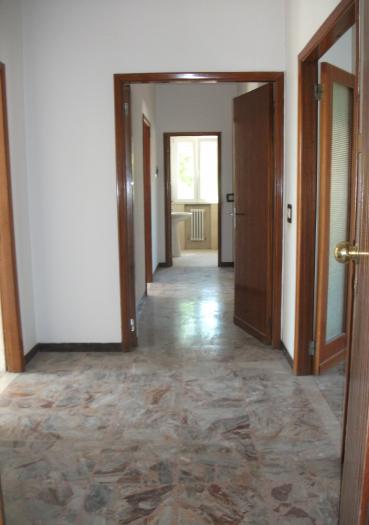 appartamento in vendita a Trecastelli in zona Ponterio