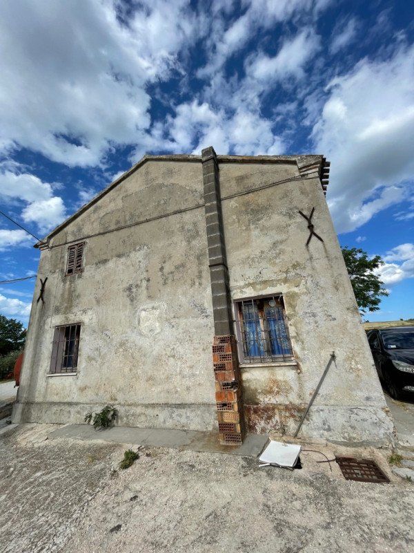 casa indipendente in vendita a Trecastelli in zona Monterado