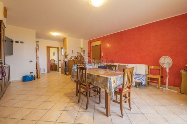 appartamento in vendita a Trecastelli