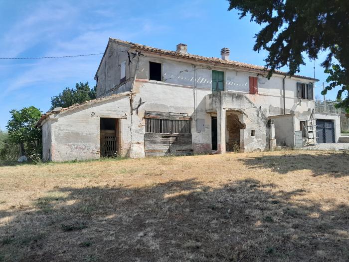 casa indipendente in vendita a Trecastelli in zona Monterado