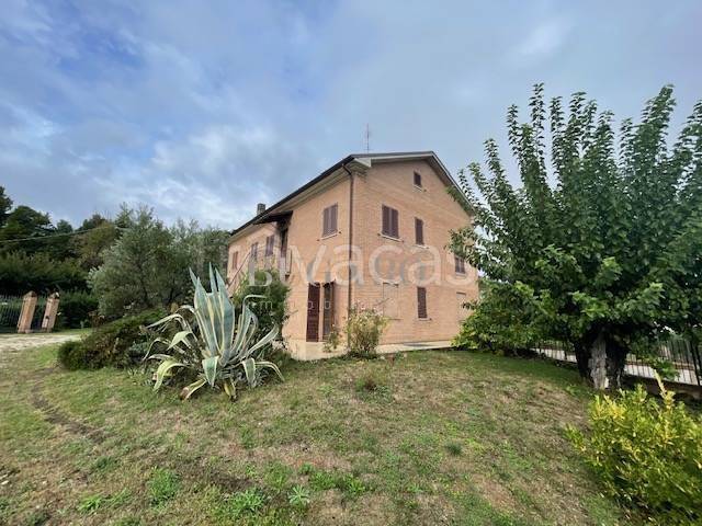 casa indipendente in vendita a Trecastelli
