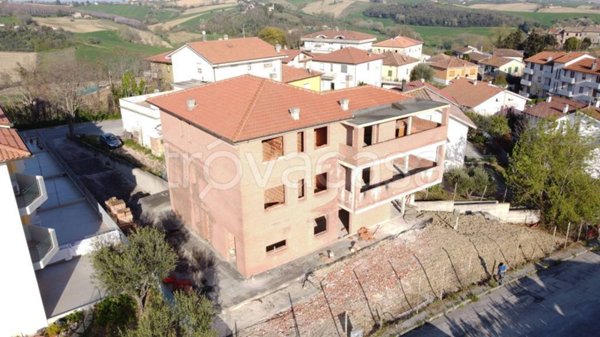 appartamento in vendita a Trecastelli in zona Ripe