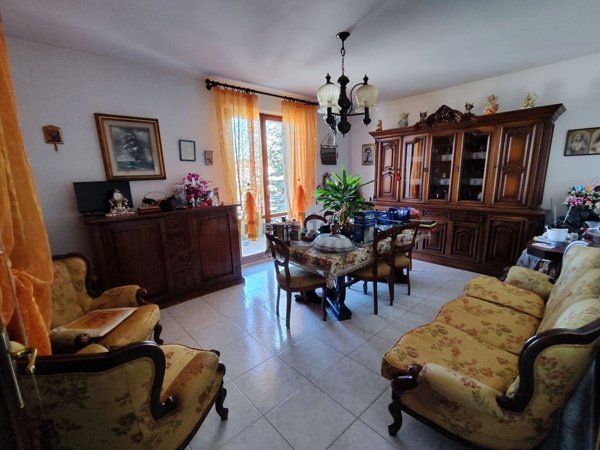 casa semindipendente in vendita a Trecastelli in zona Ripe