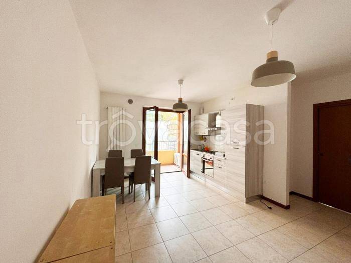 appartamento in vendita a Trecastelli in zona Ripe