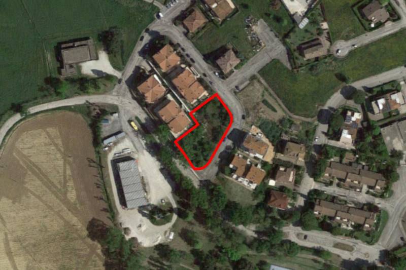 terreno edificabile in vendita a Trecastelli