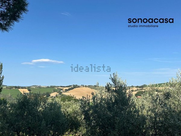 mansarda in vendita a Trecastelli in zona Monterado