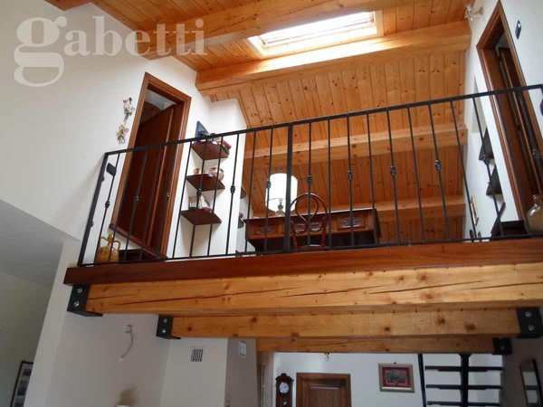 casa indipendente in vendita a Trecastelli