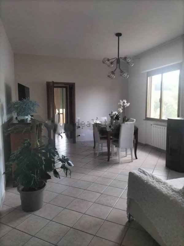 appartamento in vendita a Trecastelli in zona Castel Colonna