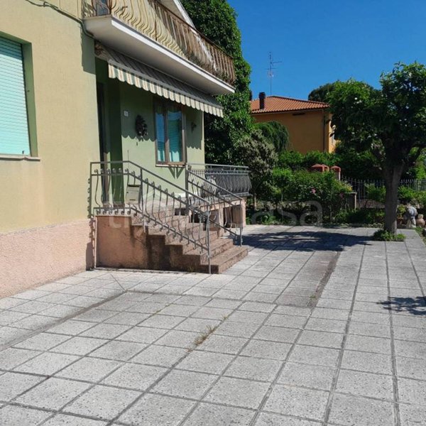 casa indipendente in vendita a Trecastelli in zona Monterado