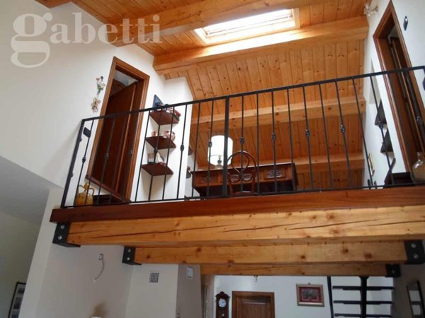 casa indipendente in vendita a Trecastelli