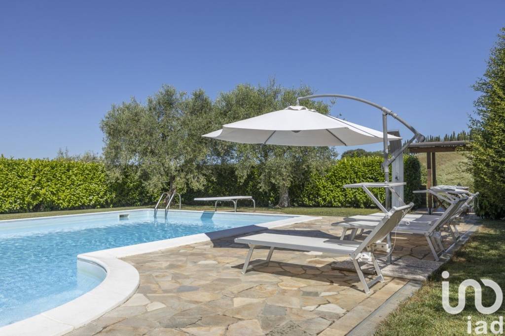 casa indipendente in vendita a Trecastelli in zona Ripe