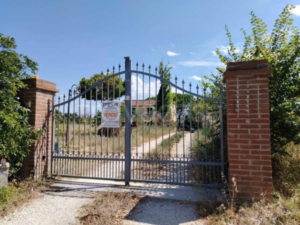 casa indipendente in vendita a Trecastelli